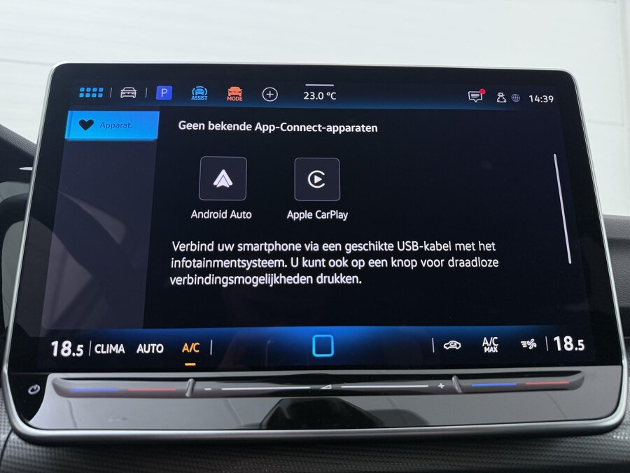Volkswagen Golf 1.5 eHybrid Style