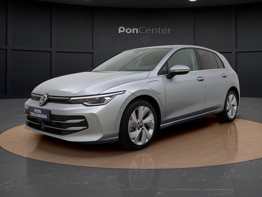 Volkswagen Golf 1.5 eHybrid Style
