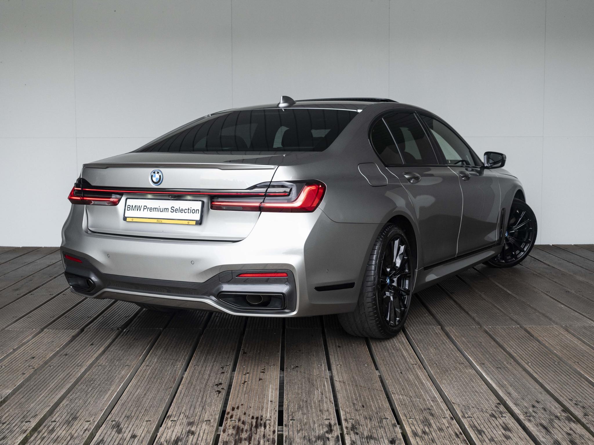 BMW 7 Serie 745e - Afbeelding 2