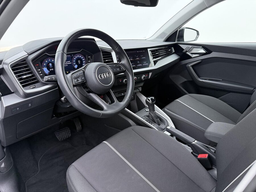 Audi A1 Sportback 25 TFSI Advanced edition