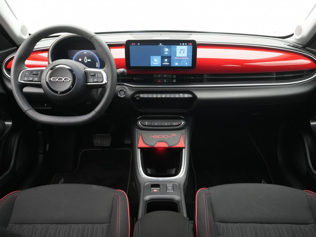 Fiat 600e RED 54 kWh | LED | Snelladen - Afbeelding 3