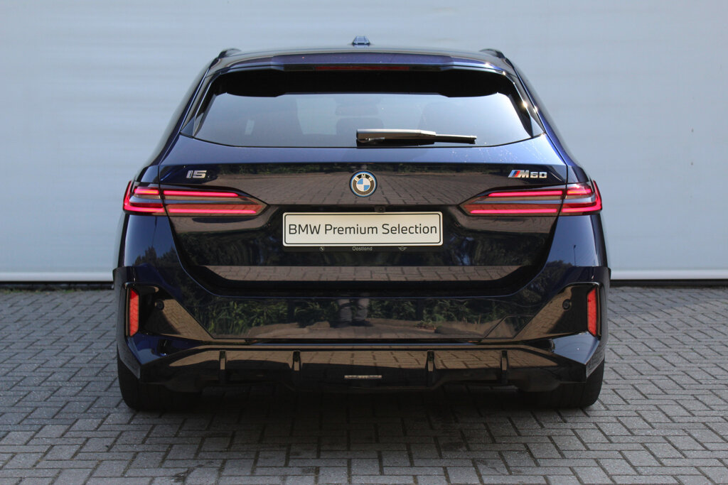 BMW i5 4
