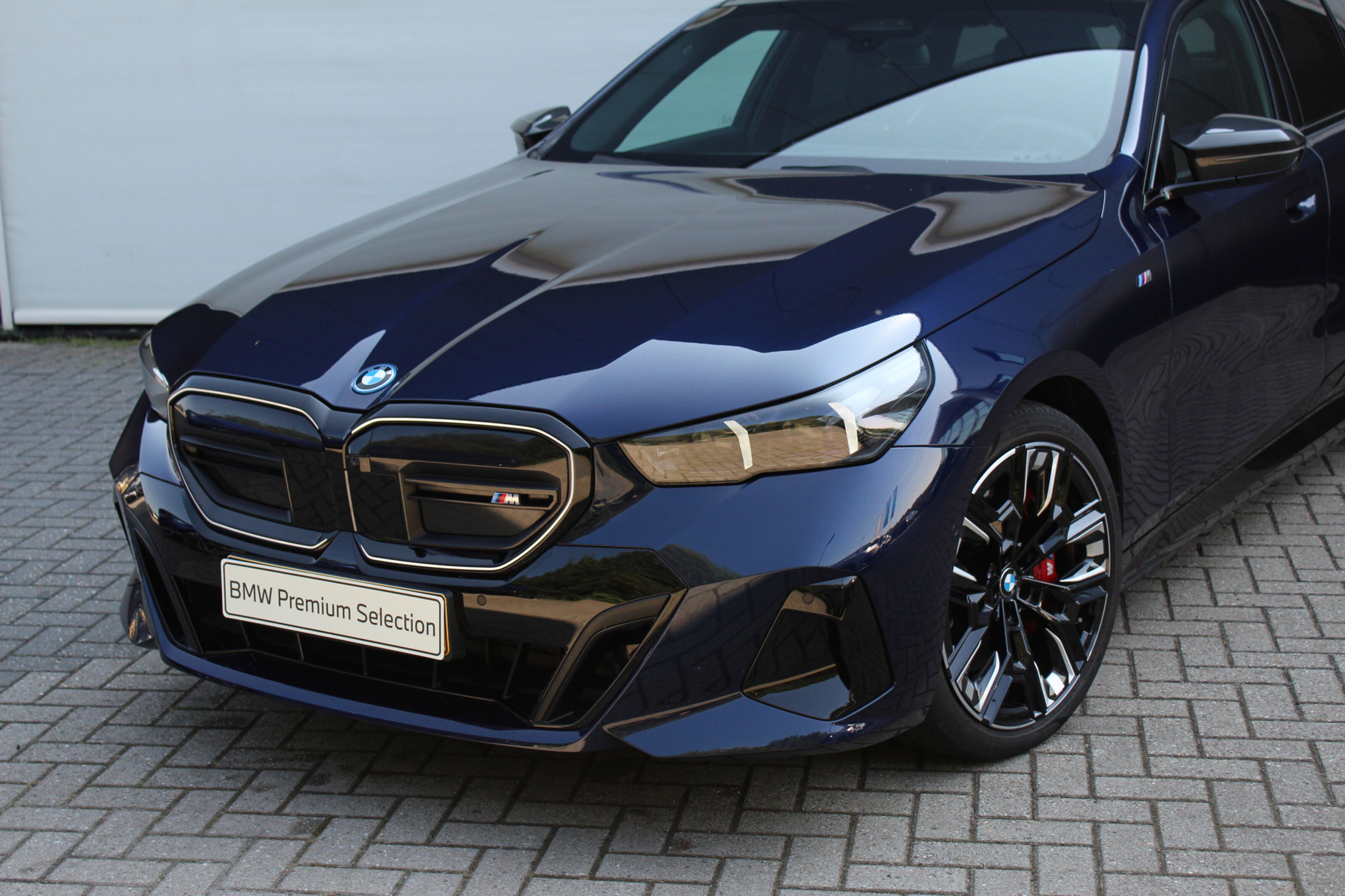 BMW i5 8