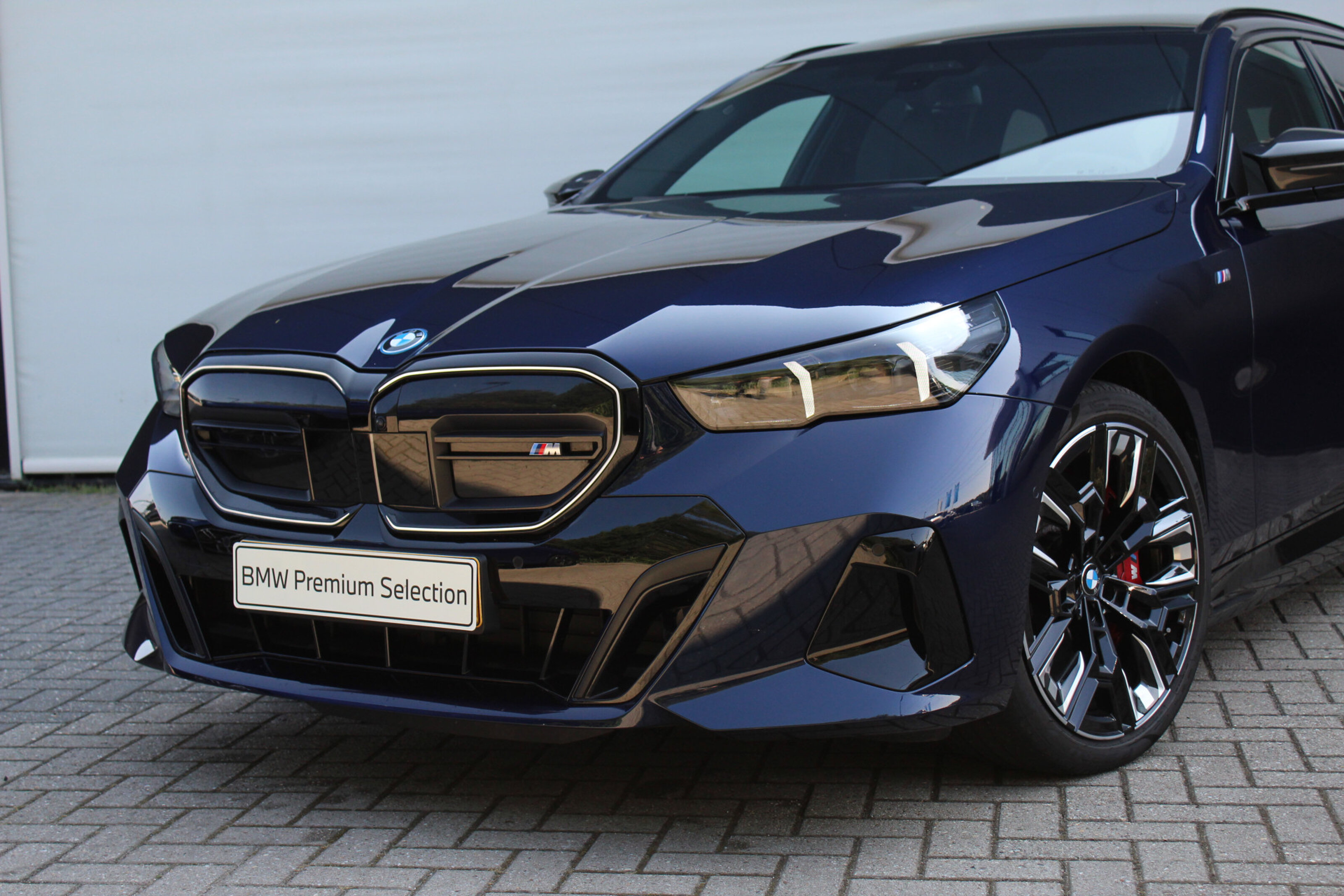 BMW i5 9