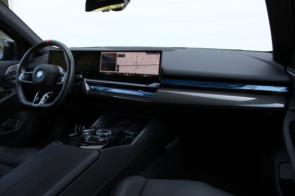 BMW i5 35