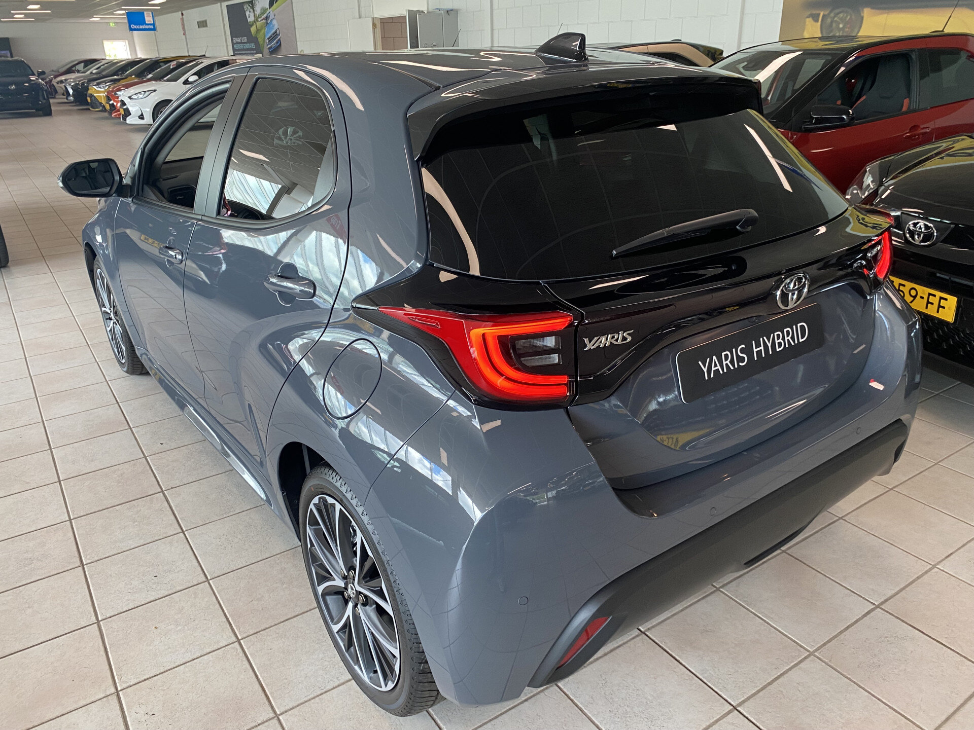 Toyota Yaris 1.5 Hybrid 115 Dynamic - Afbeelding 3