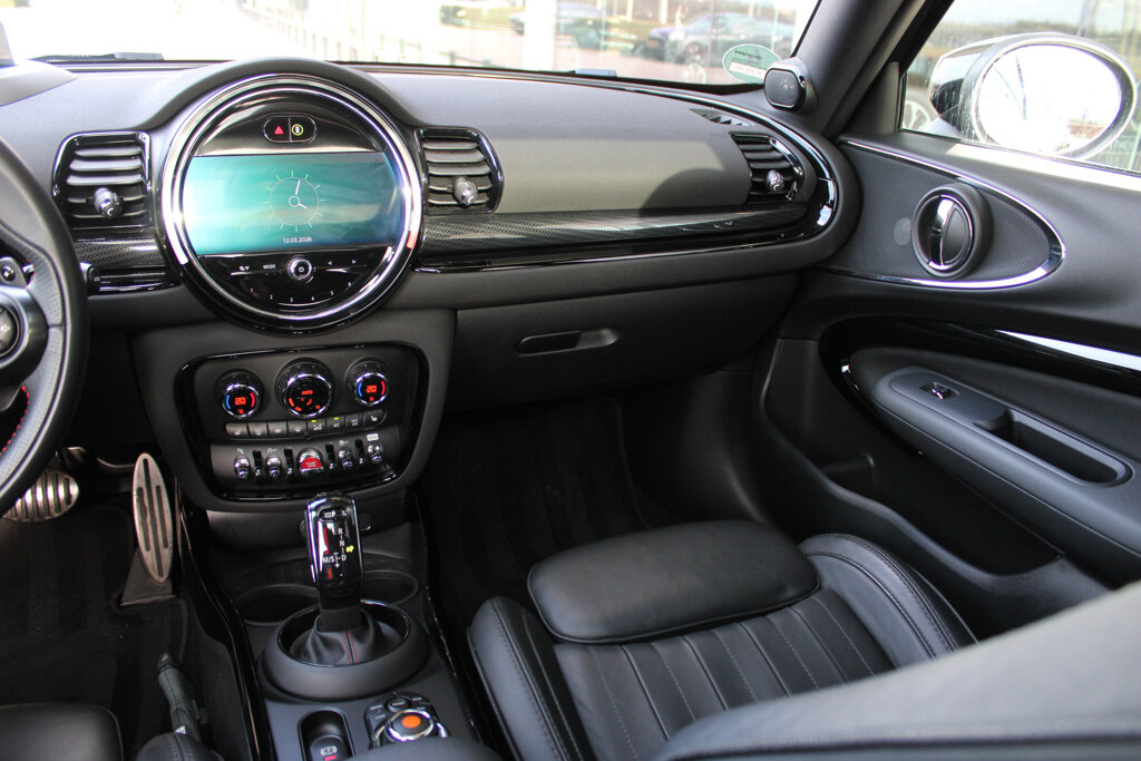 MINI Clubman 28