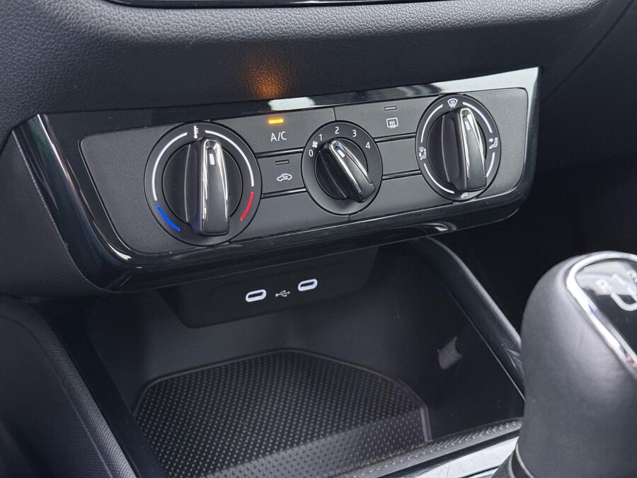 Škoda Fabia 1.0 TSI Essence