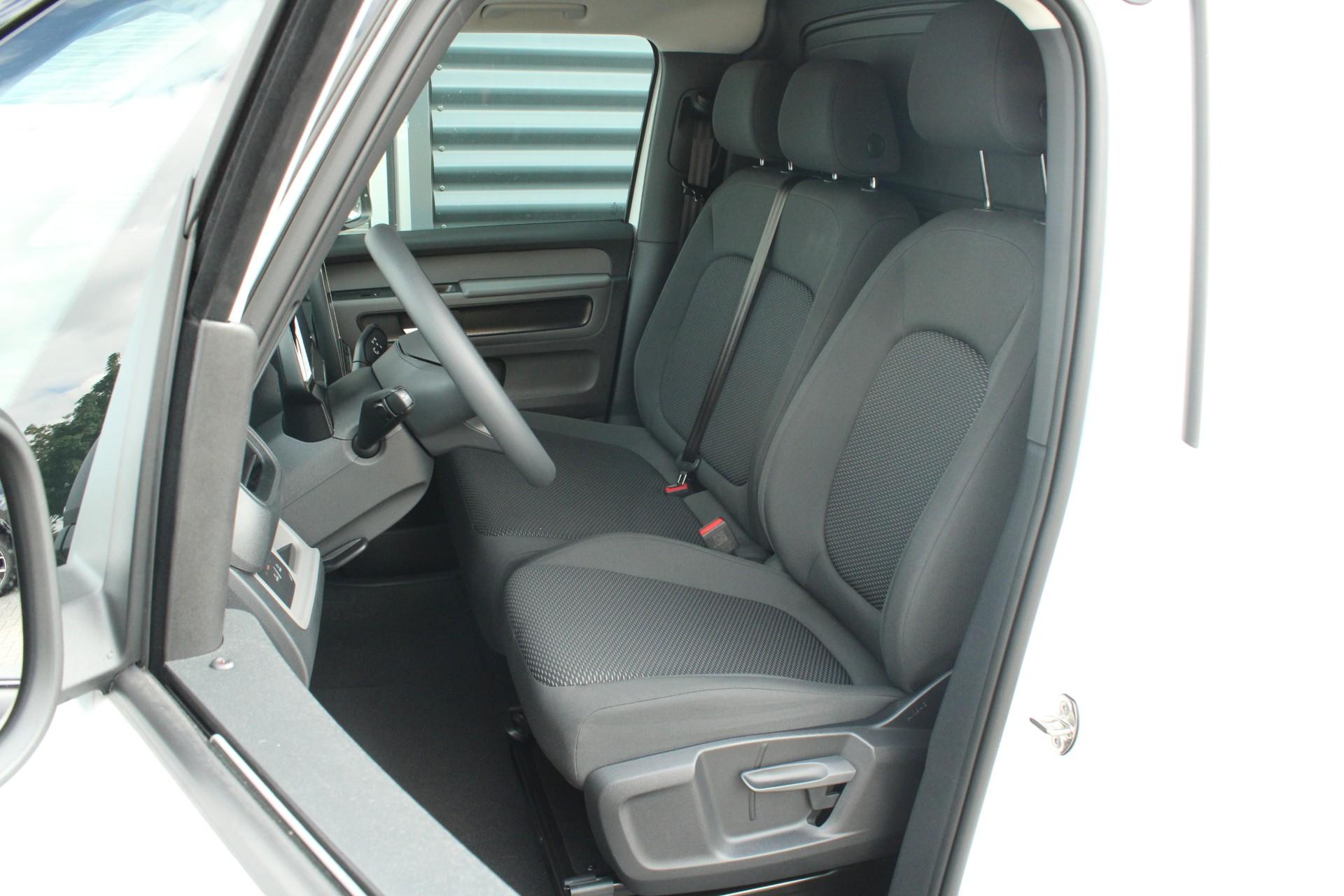 Volkswagen ID. Buzz Cargo 190pk Economy Limited Edition 59 kWh - Afbeelding 5