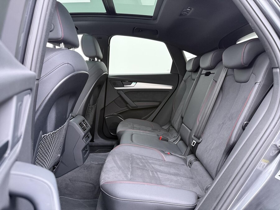 Audi Q5 Sportback 55 TFSI e S edition Competition