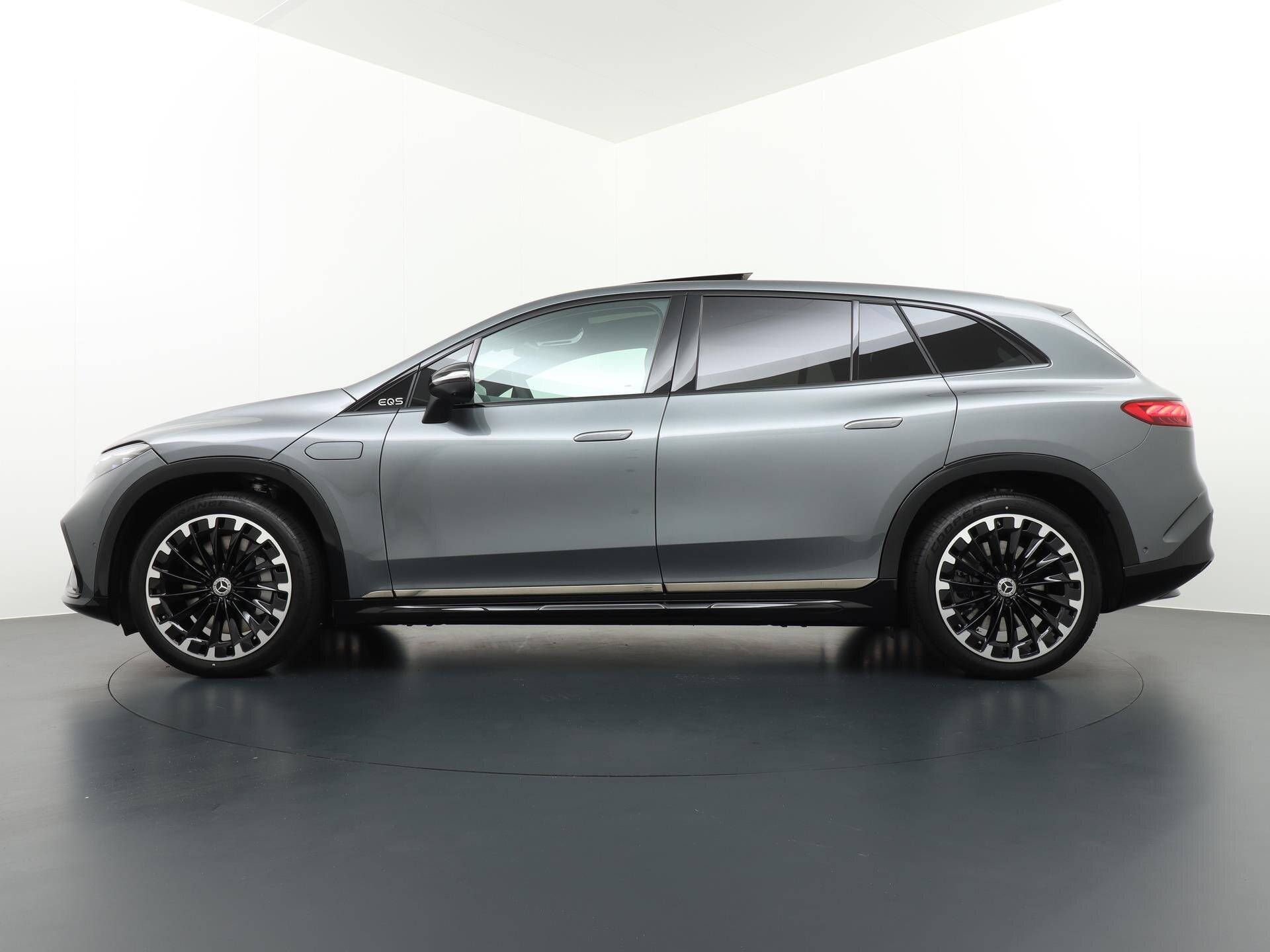 Mercedes-Benz EQS SUV 450 4MATIC AMG Line 108 kWh - Afbeelding 3