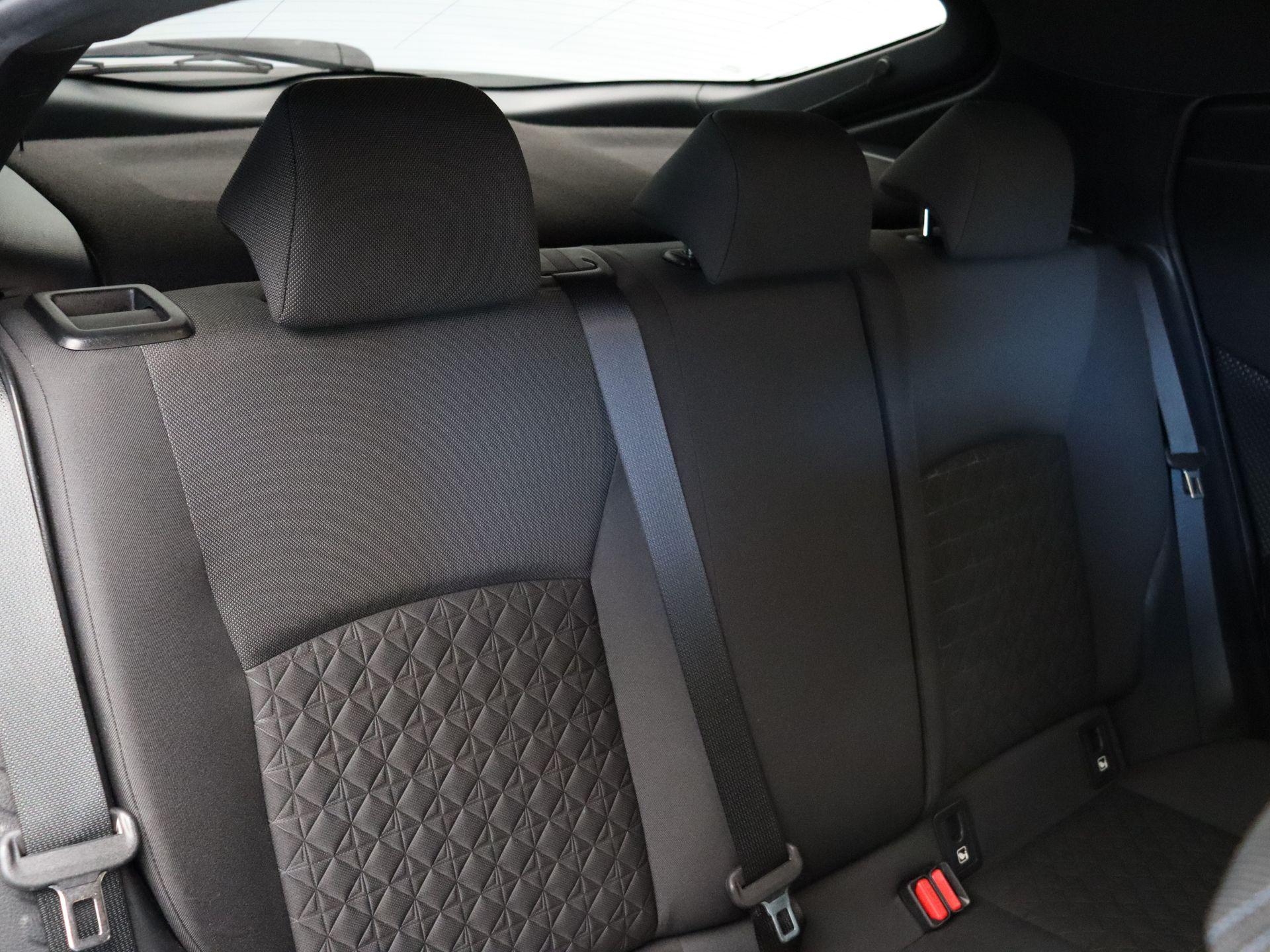 Toyota C-HR 2.0 Hybrid Business Plus - Afbeelding 9