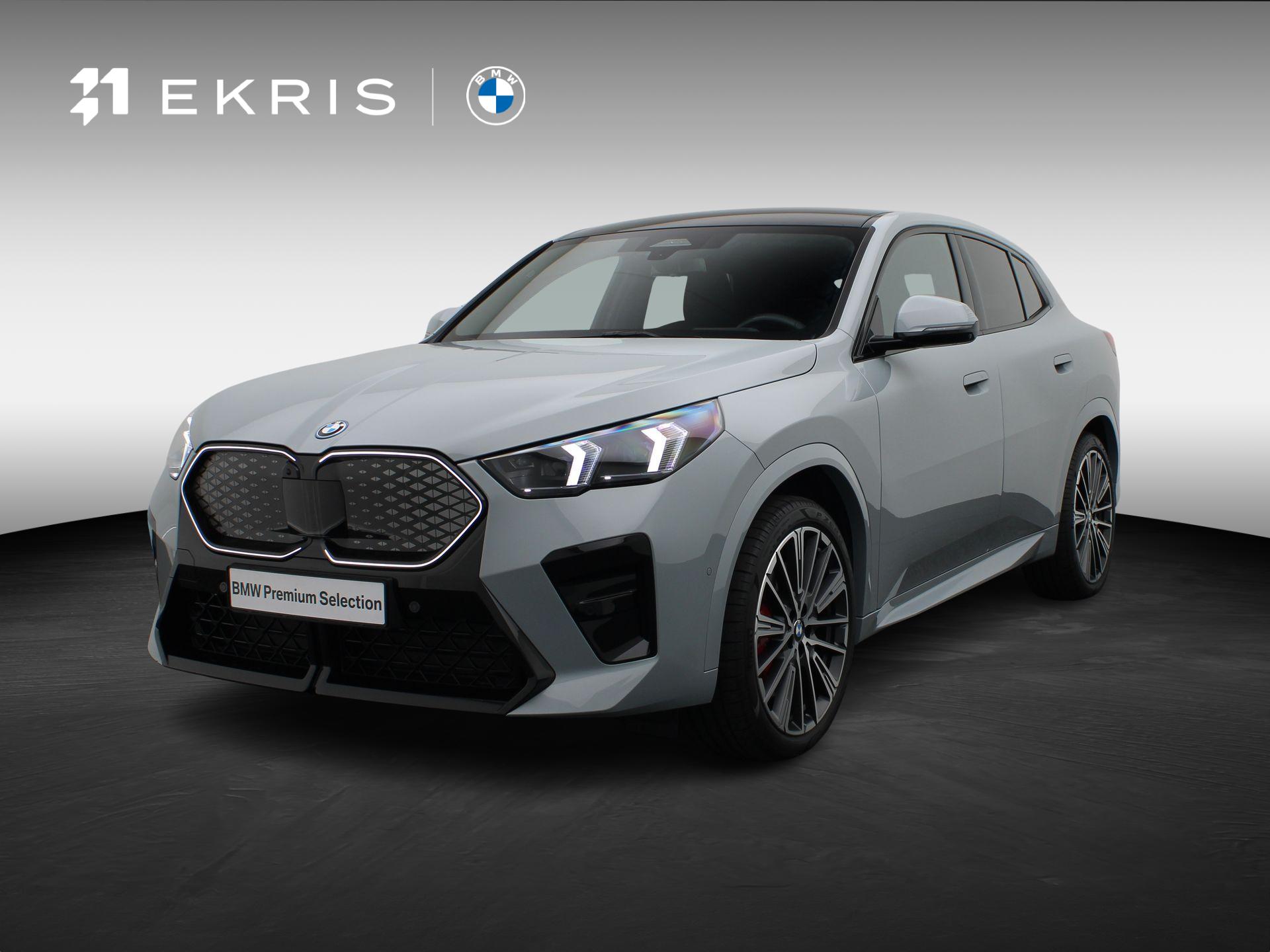 BMW iX2 xDrive30