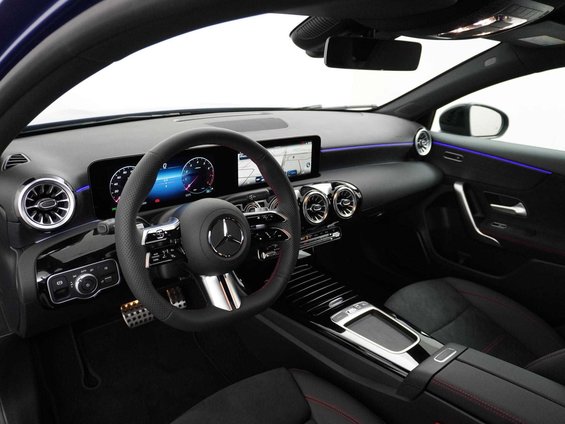 Mercedes-Benz A-klasse 180 AMG Star Edition - Afbeelding 2