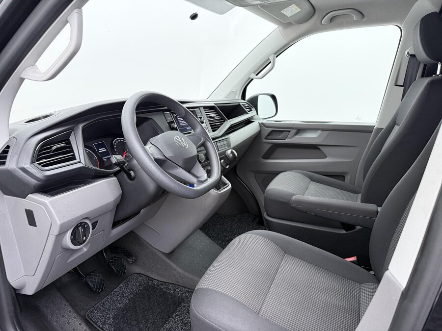 Volkswagen Bedrijfswagens Transporter 2.0 TDI 110 PK L1H1 26 Comfortline