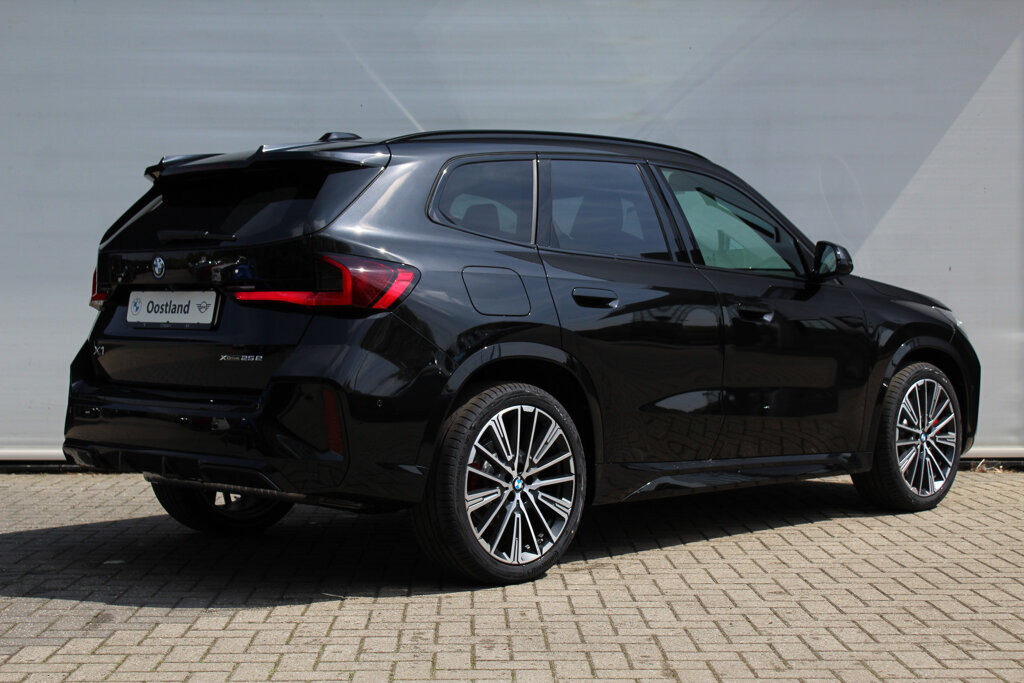 BMW X1 4