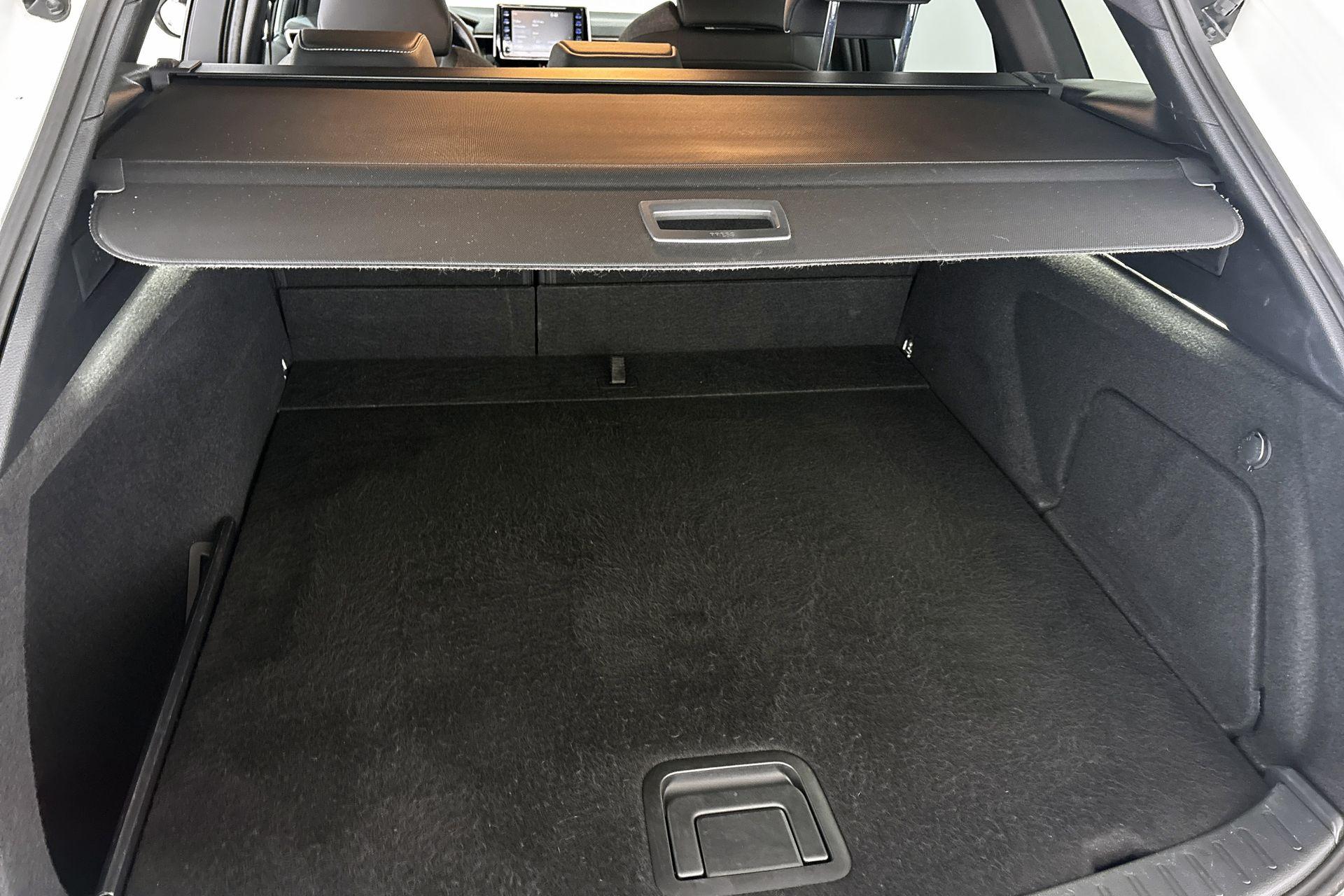 Toyota Corolla Touring Sports