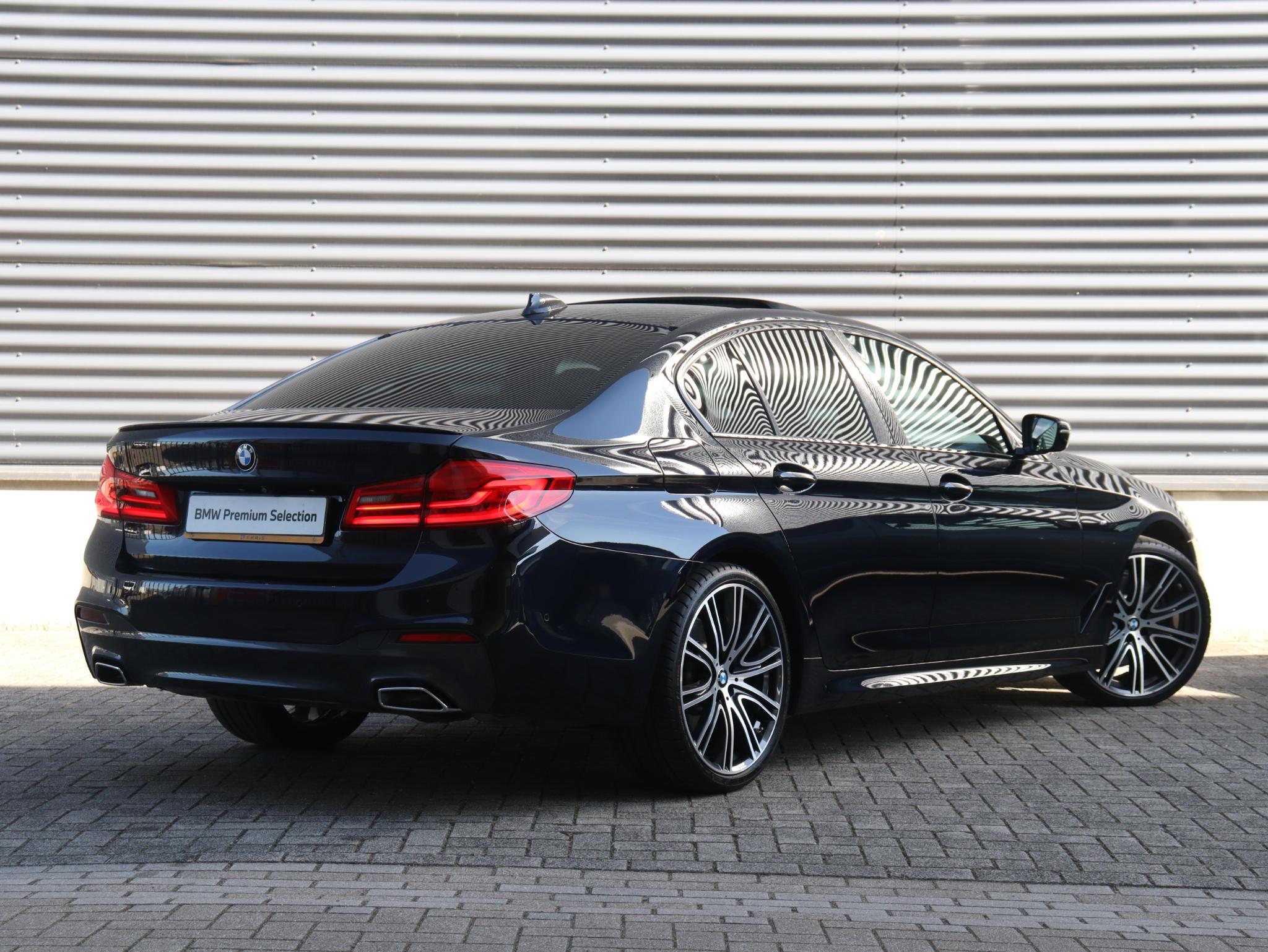 BMW 5 Serie Sedan 520i - Afbeelding 2