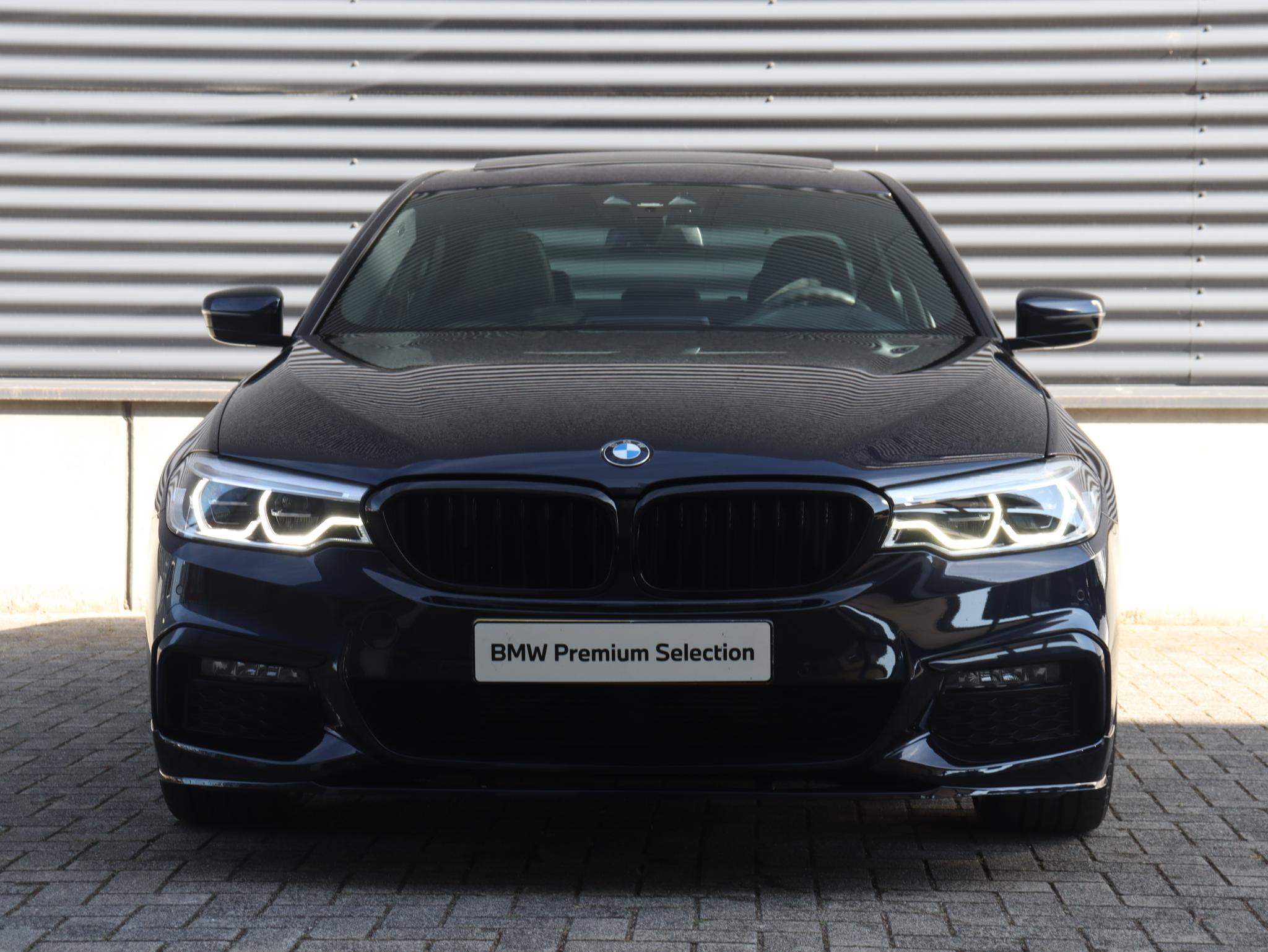 BMW 5 Serie Sedan 520i - Afbeelding 3