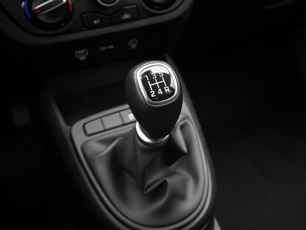 Hyundai i10 1.0 Comfort Smart 5-zits | Sportvelgen | Private lease 339,- p.m - Afbeelding 4