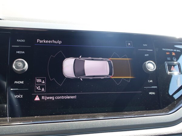 parkeersensor voor en achter parkeersensor voor en achter