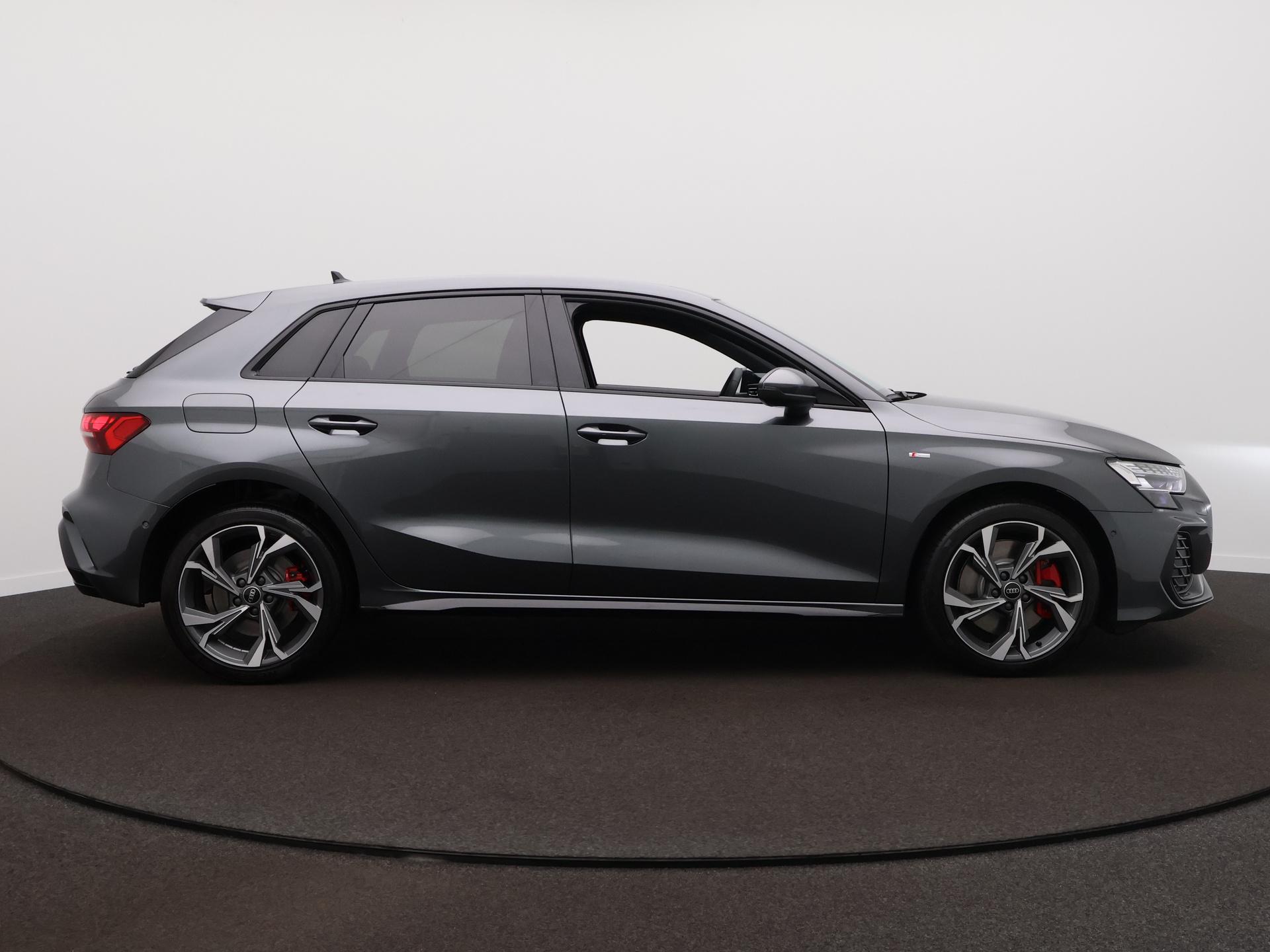Audi A3 45 TFSI e S edition Competition - Afbeelding 4