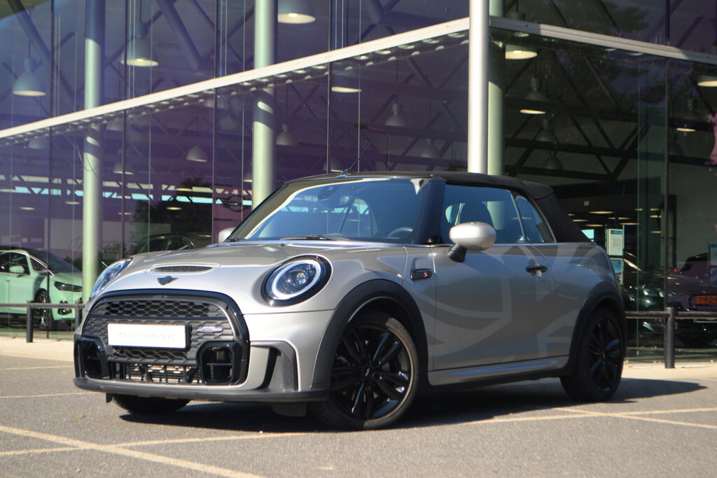MINI Cooper S Cabrio 1