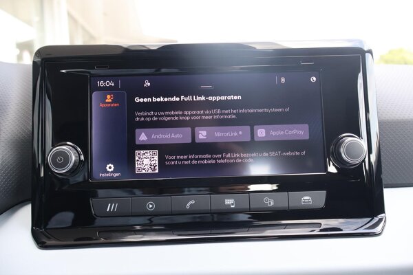 Apple Carplay/Android Auto