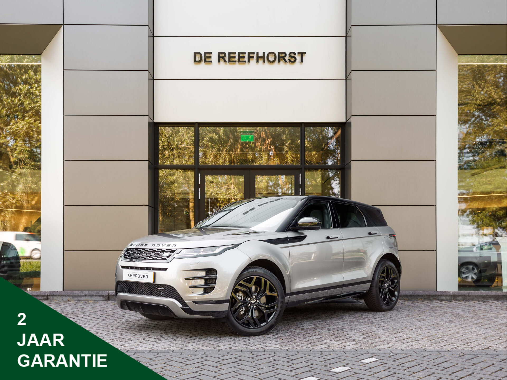 Land Rover Range Rover Evoque P300e AWD R-Dynamic HSE