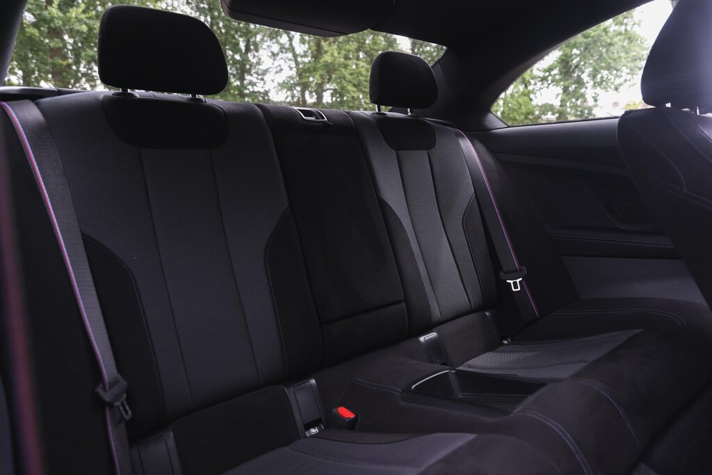 BMW 2 Serie 10