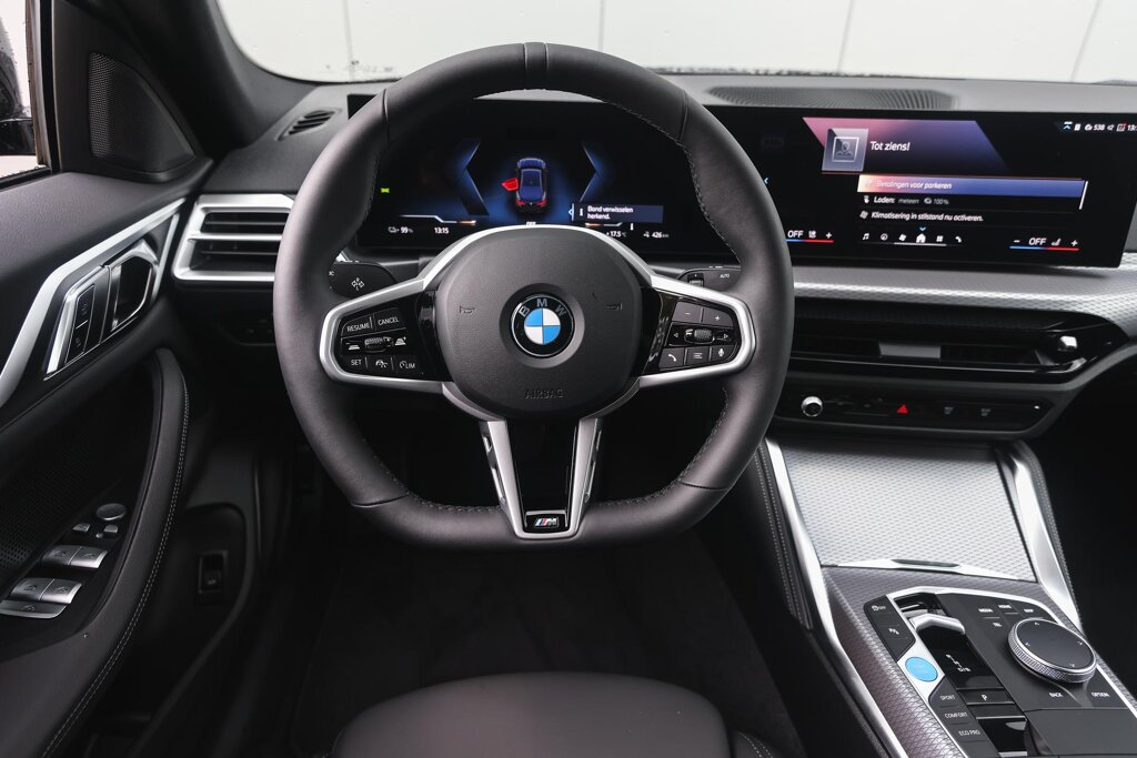 BMW i4 3