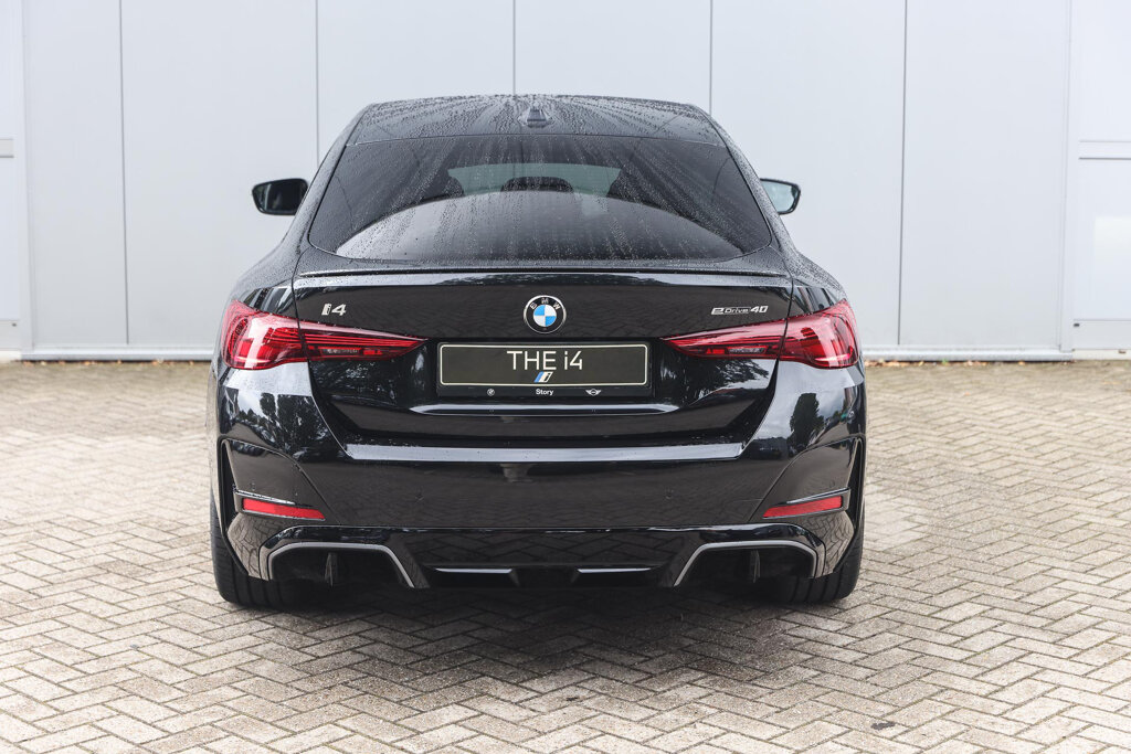 BMW i4 6