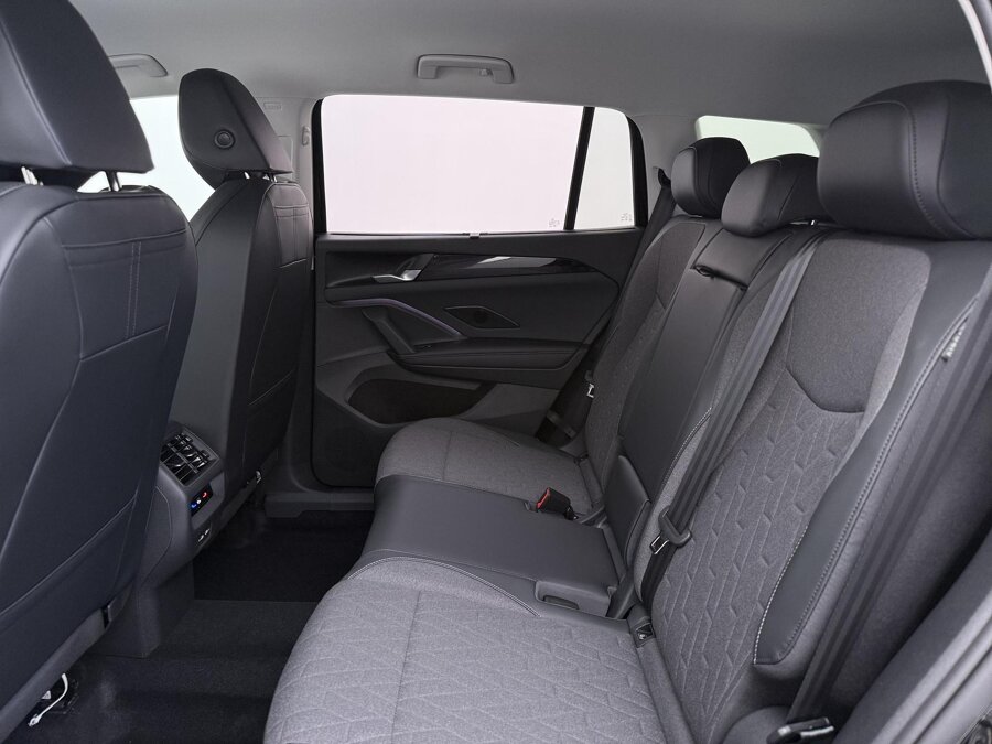 Volkswagen Tayron Life Edition 1.5 eHybrid 150 kW / 204 PK