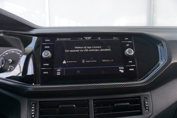 Apple Carplay/Android Auto