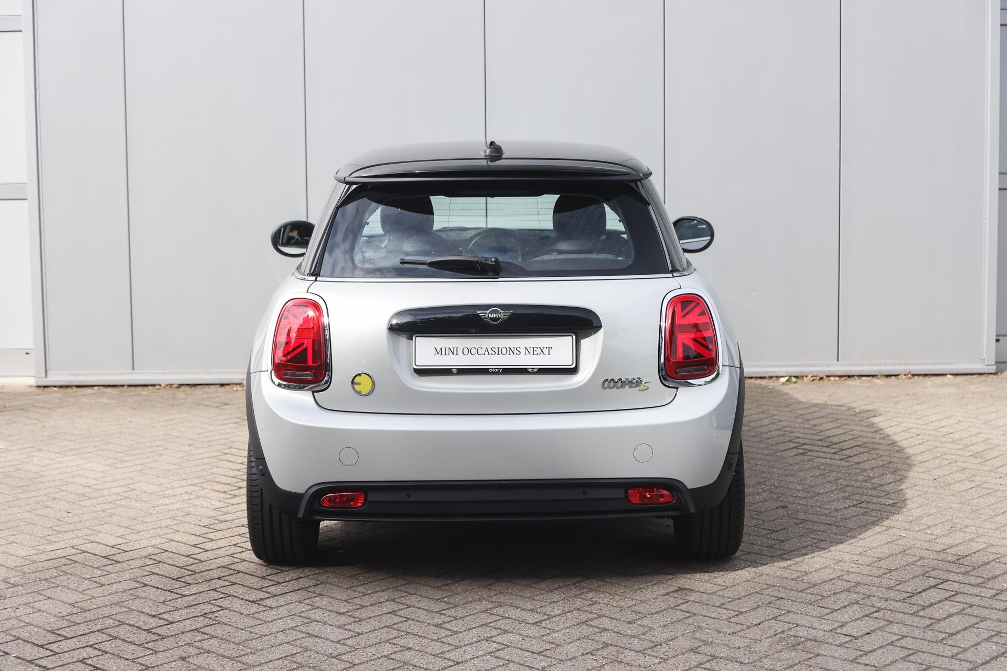 MINI Electric 6