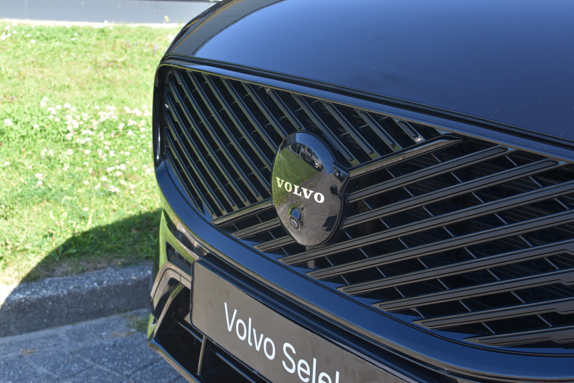 Volvo XC60 T6 AWD 350PK Automaat Plug-in Hybrid Ultra Black Edition - Afbeelding 5