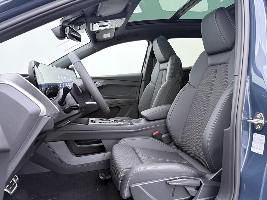 Audi Q4 e-tron S edition 45 82 kWh 210 kW / 286 PK