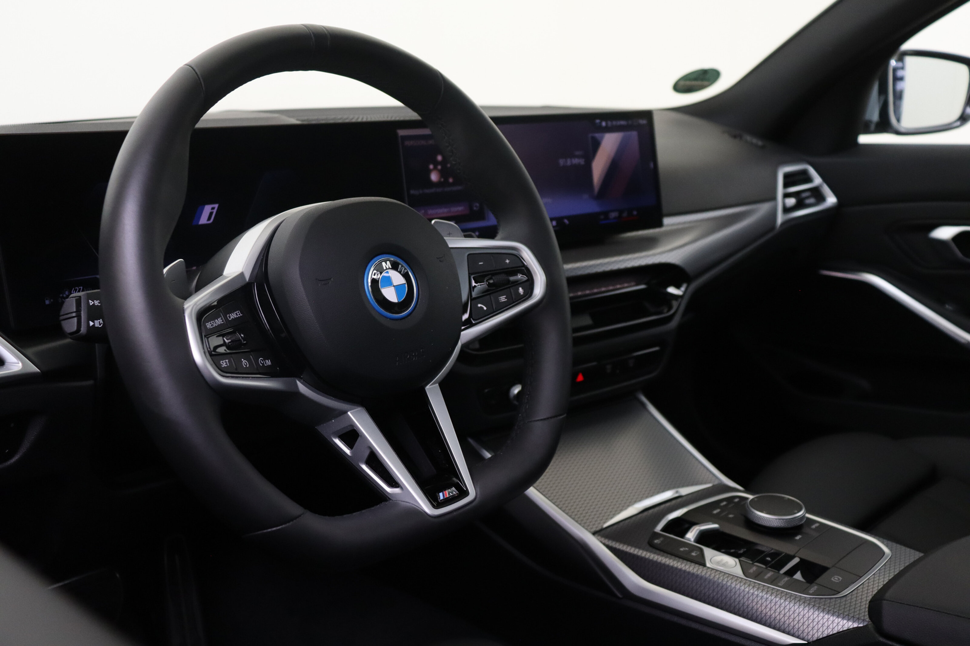 BMW 3 Serie Touring 330e xDrive M Sport Automaat