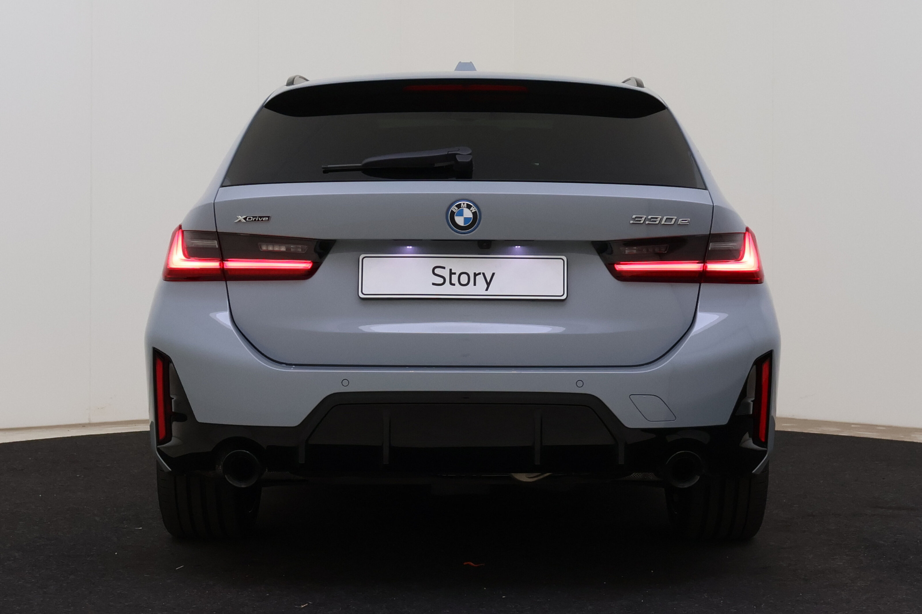 BMW 3 Serie Touring 330e xDrive M Sport Automaat