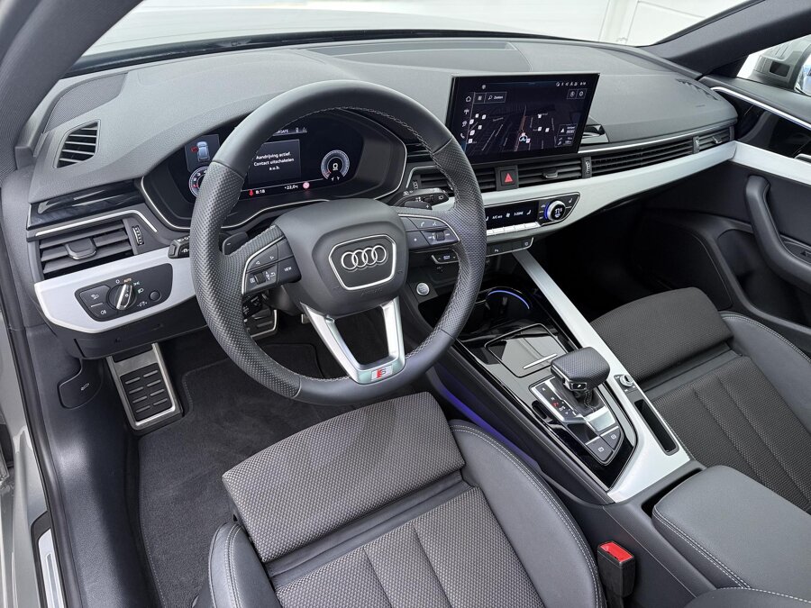 Audi A4 Avant 35 TFSI S-line