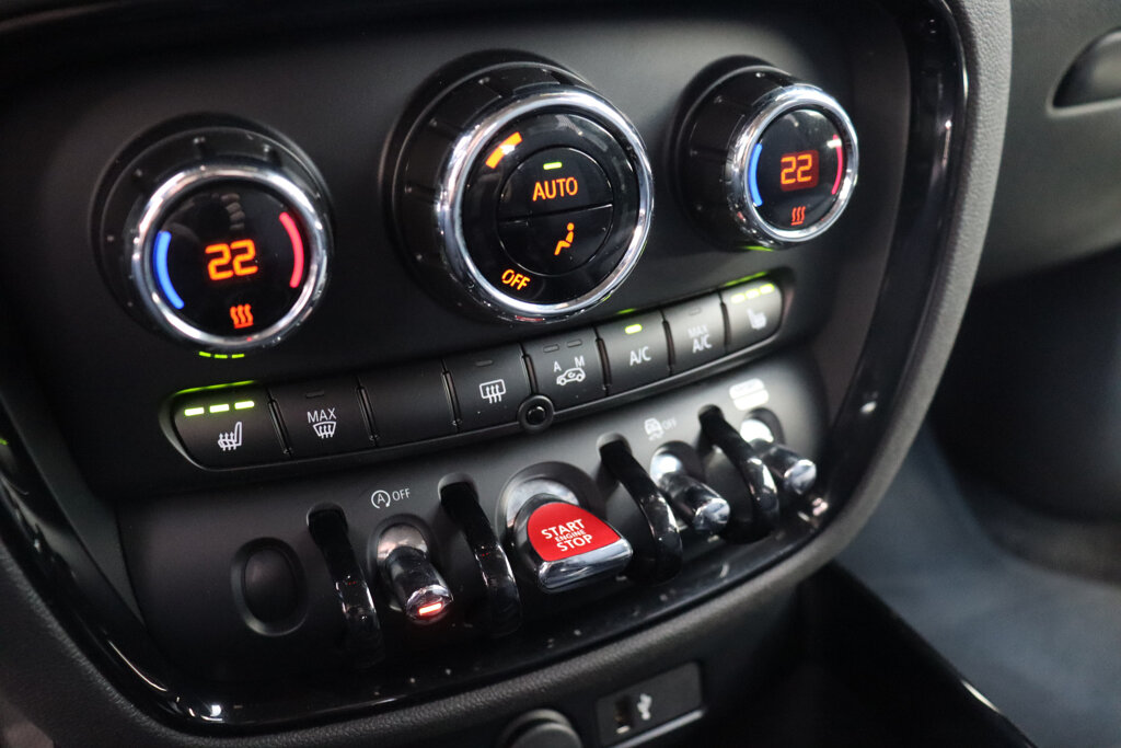 MINI Clubman 18