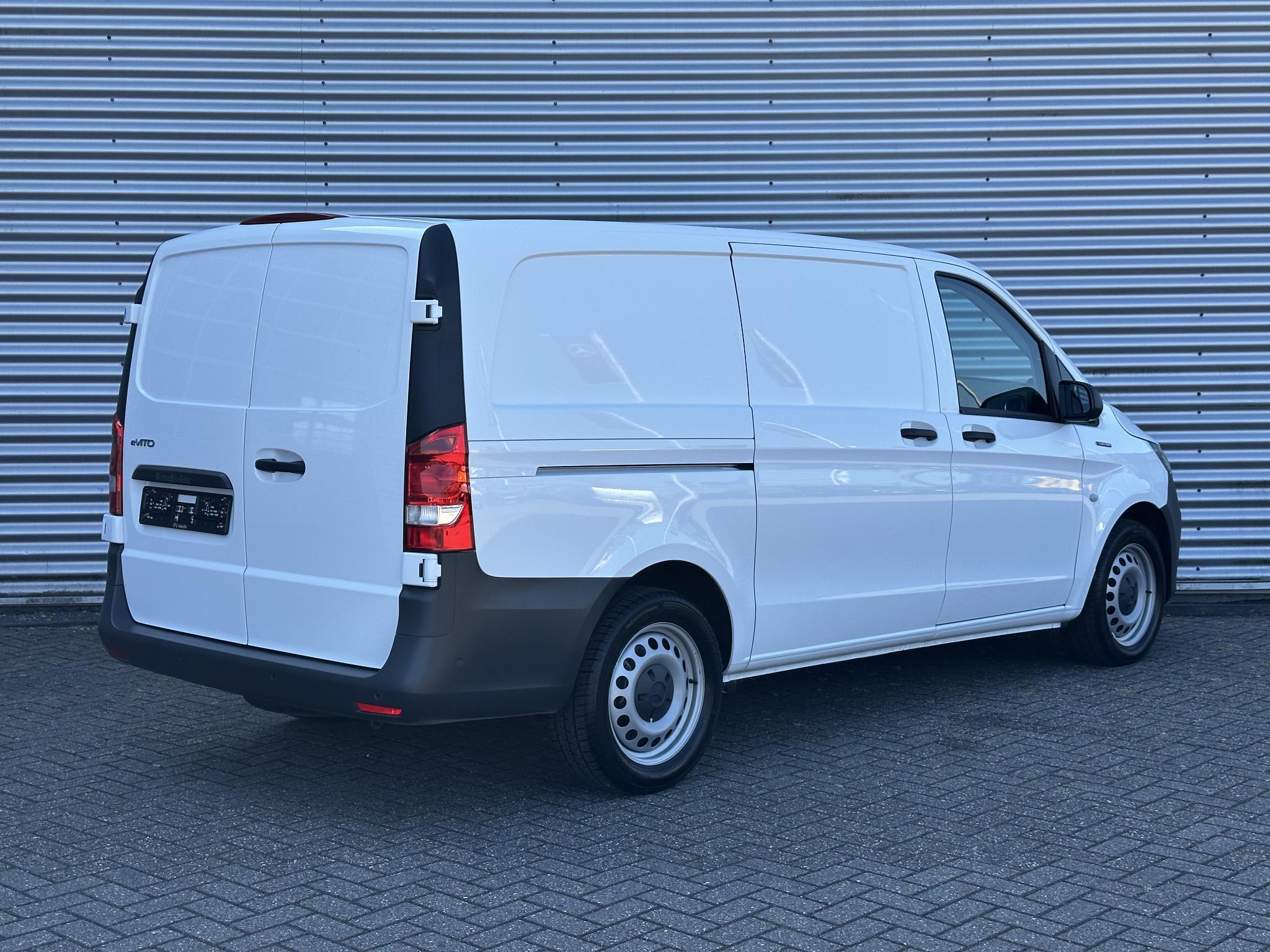 Mercedes-Benz eVito 66 kWh Snelladen | SoH 97% - Afbeelding 2