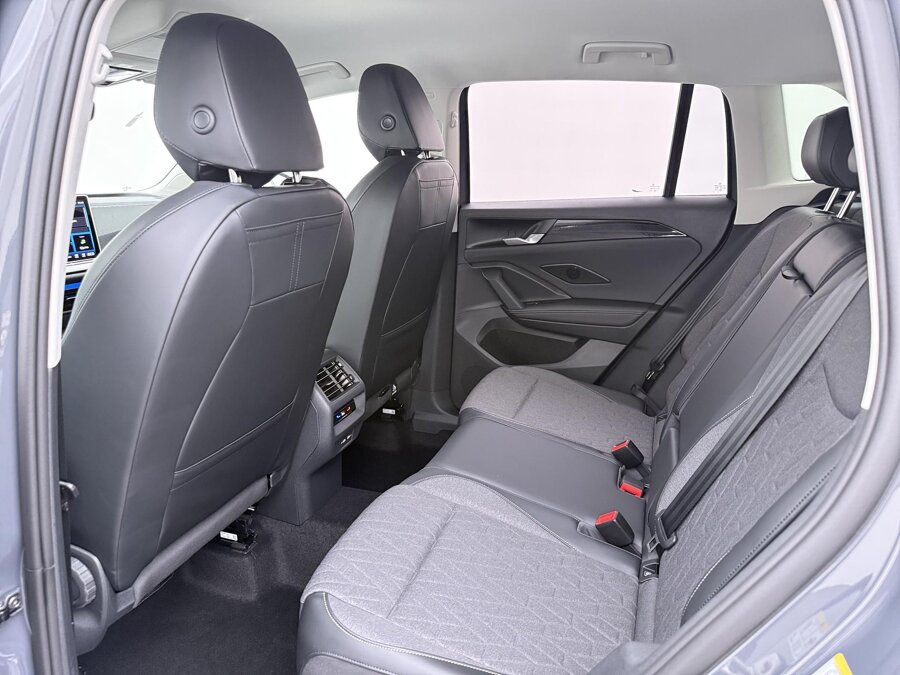 Volkswagen Tiguan Limited Edition 1.5 eHybrid 150 kW / 204 PK