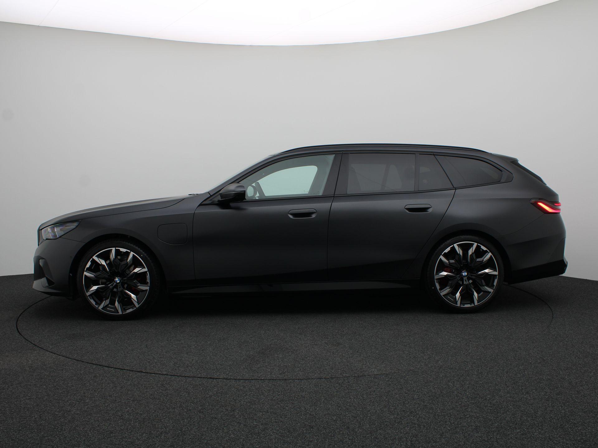 BMW 5 serie Touring M Sport Edition - Afbeelding 4