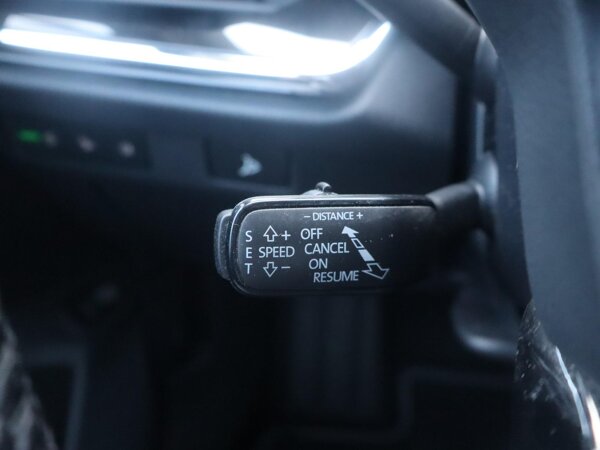 cruise control adaptief met Stop&Go en stuurhulp cruise control adaptief met Stop&Go en stuurhulp