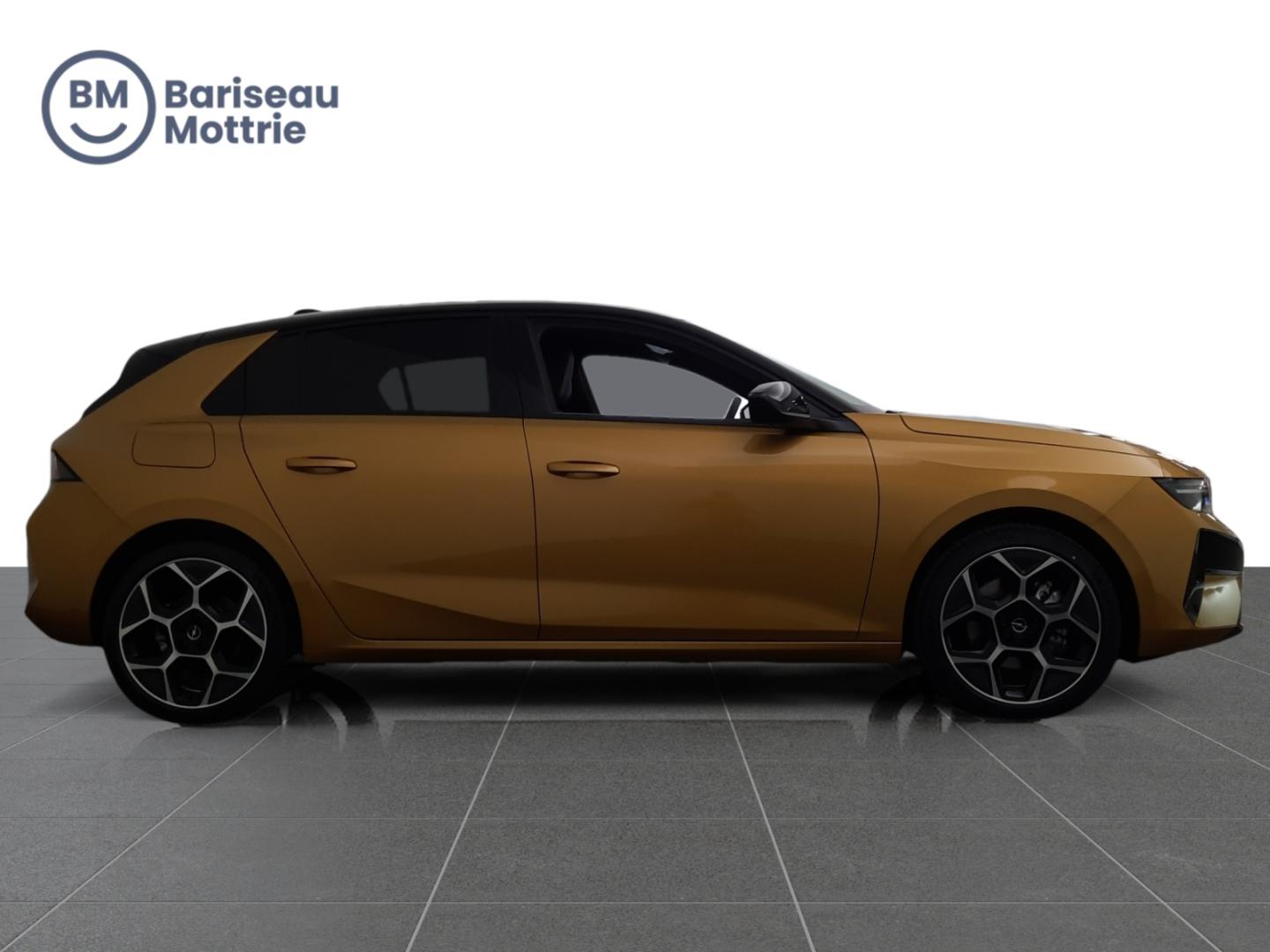 Opel Astra Astra Ultimate 1.2 T Hybrid 145pk 107kW eDCT - Afbeelding 3