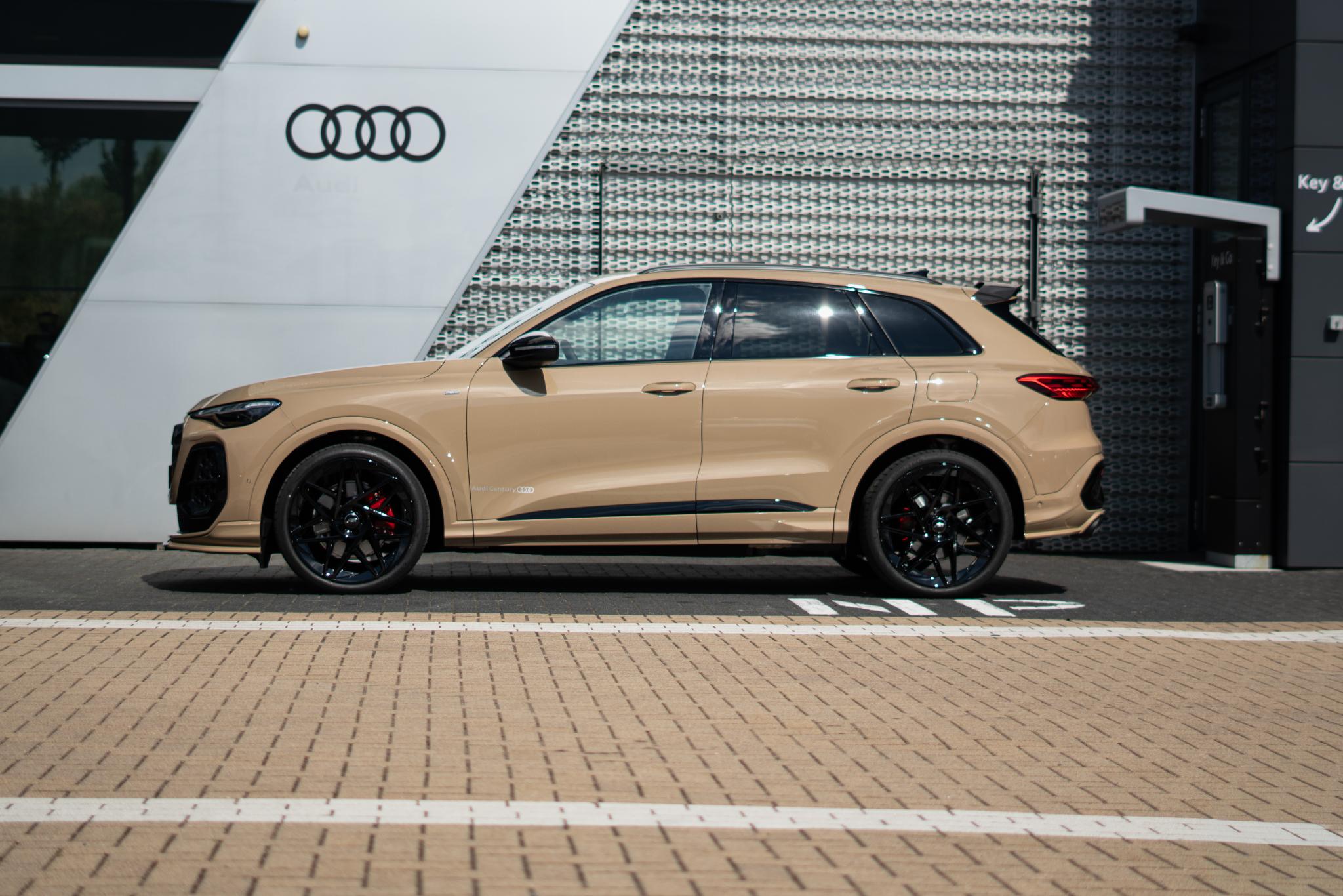 Audi Q5 ABT s edition e-hybrid 360 PK SUV - Afbeelding 2