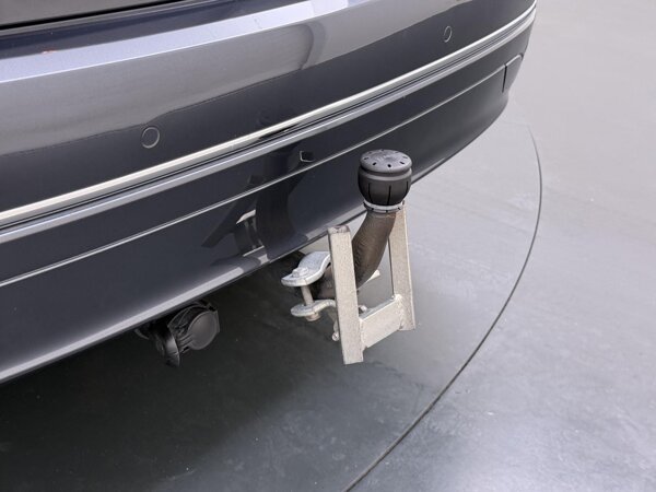 Trekhaak, mechanisch wegklapbaar