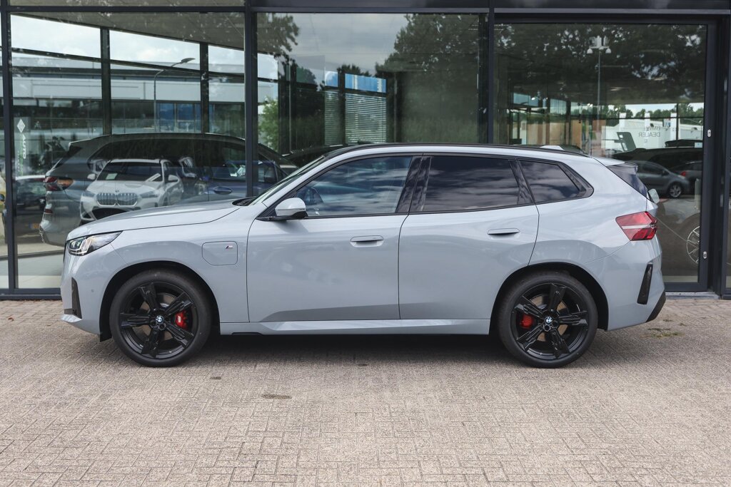 BMW X3 7