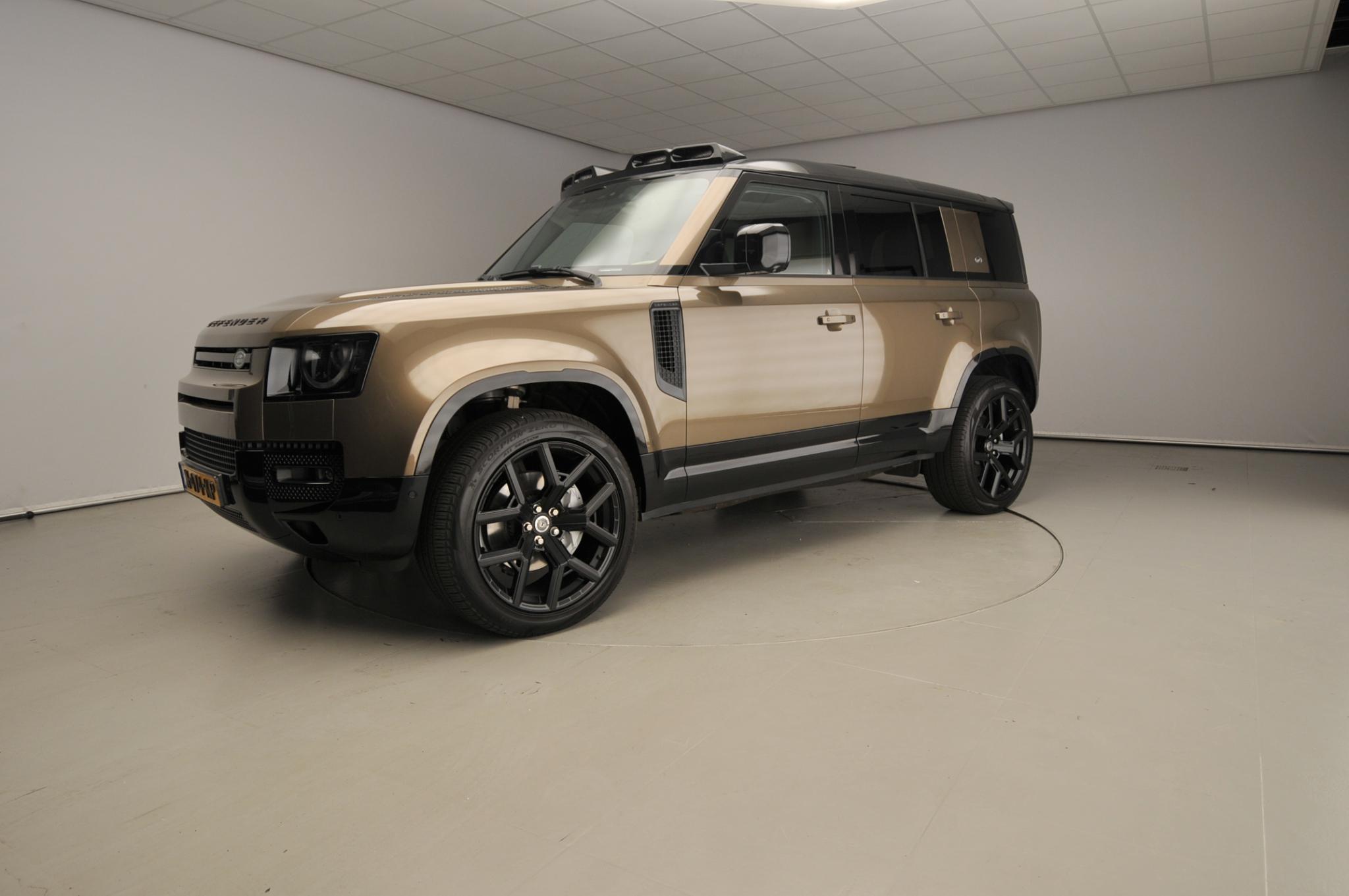 Land Rover Defender 110 3.0 P400 110 X-Dynamic SE - Afbeelding 1